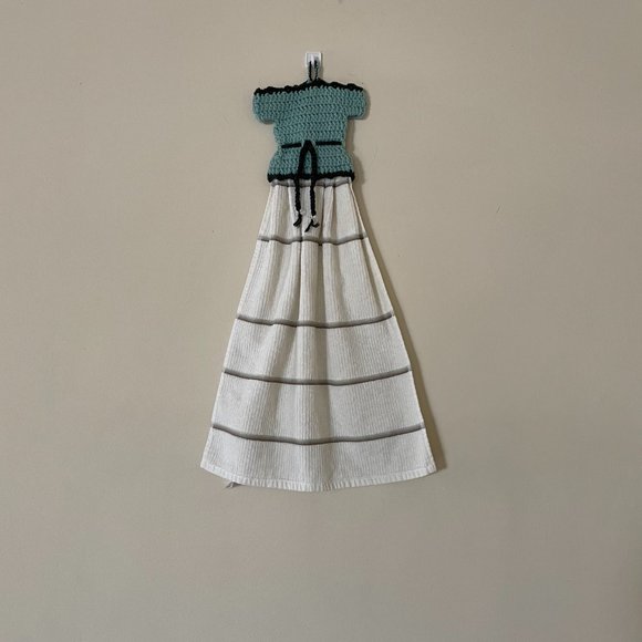 Handmade Dress Hand Towel, Crochet Mother's Day Gifts, Handmade Tea Towel - Picture 10 of 10